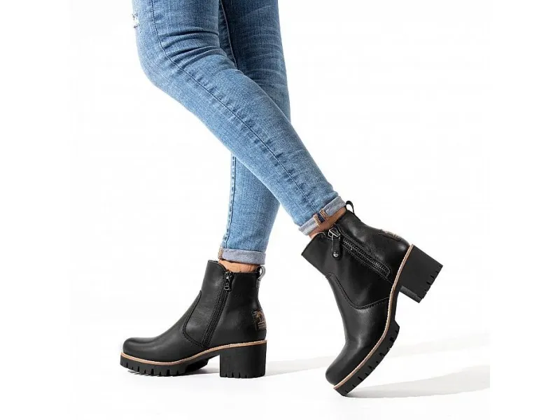 BOTÍN PAULINE CON PIEL WATERPROOF PANAMA JACK EN COLOR NEGRO