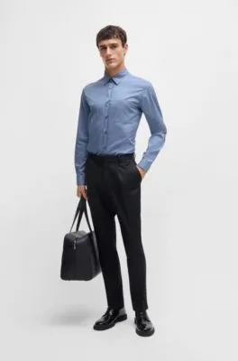 Camisa regular fit en sarga de algodón lavado