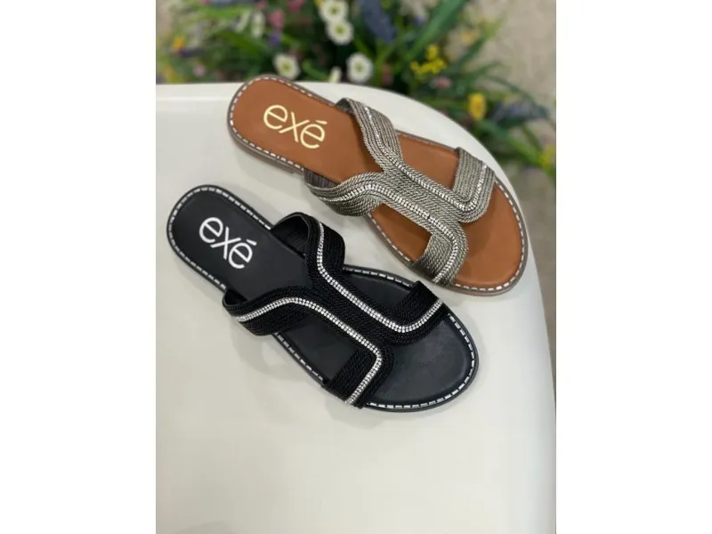 PALA PLANA EXE P3300-361 EN COLOR NEGRO O ACERO