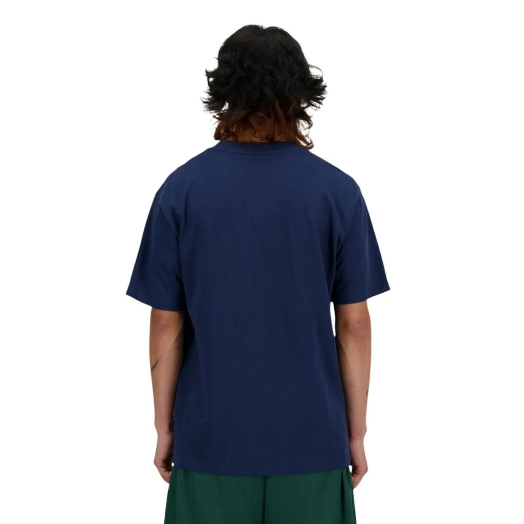 REMERA NEW BALANCE ATHLETICS BASKETBALL HOMBRE