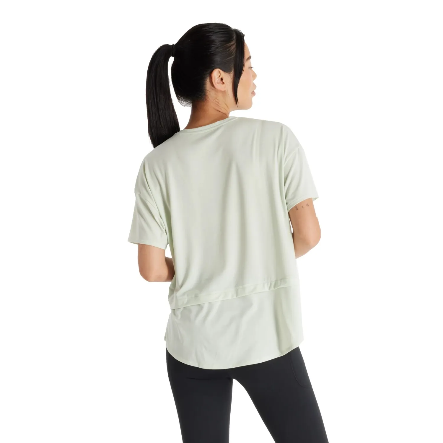 Remera New Balance de Dama - DRAPEY OVERSIZED - WT43210NUM - NATURALM