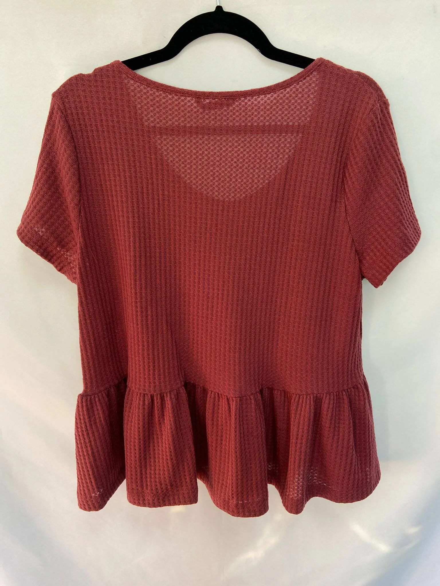SHEIN.Top punto burdeos volante T.xl