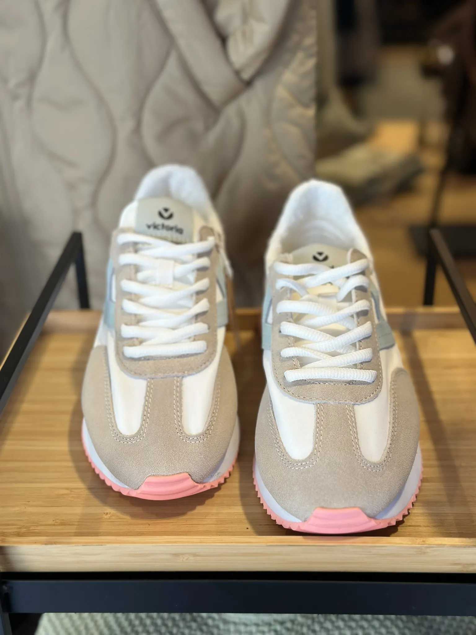 Sneaker Cosmos Victoria Beige
